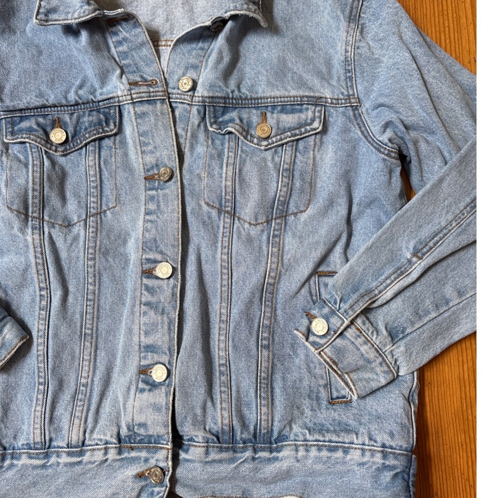 Missguided Denim Jacket Women Blue Casual Button Up Trucker Boho SIZE 4 - Picture 2 of 6